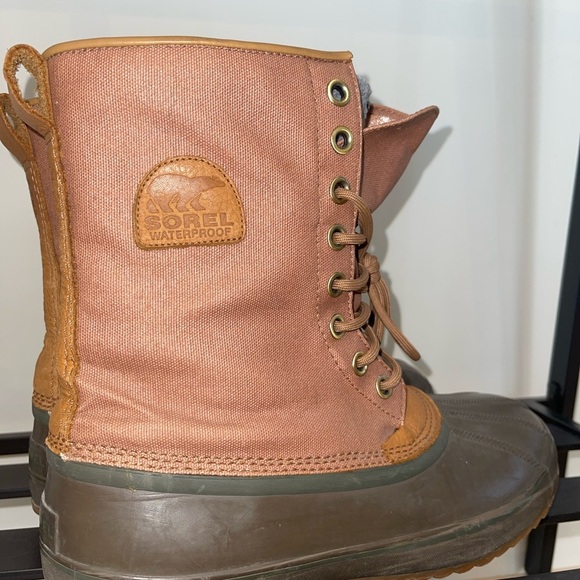 Sorel Men’s 1964 Premium Winter Boots - Size 12 - Picture 2 of 7